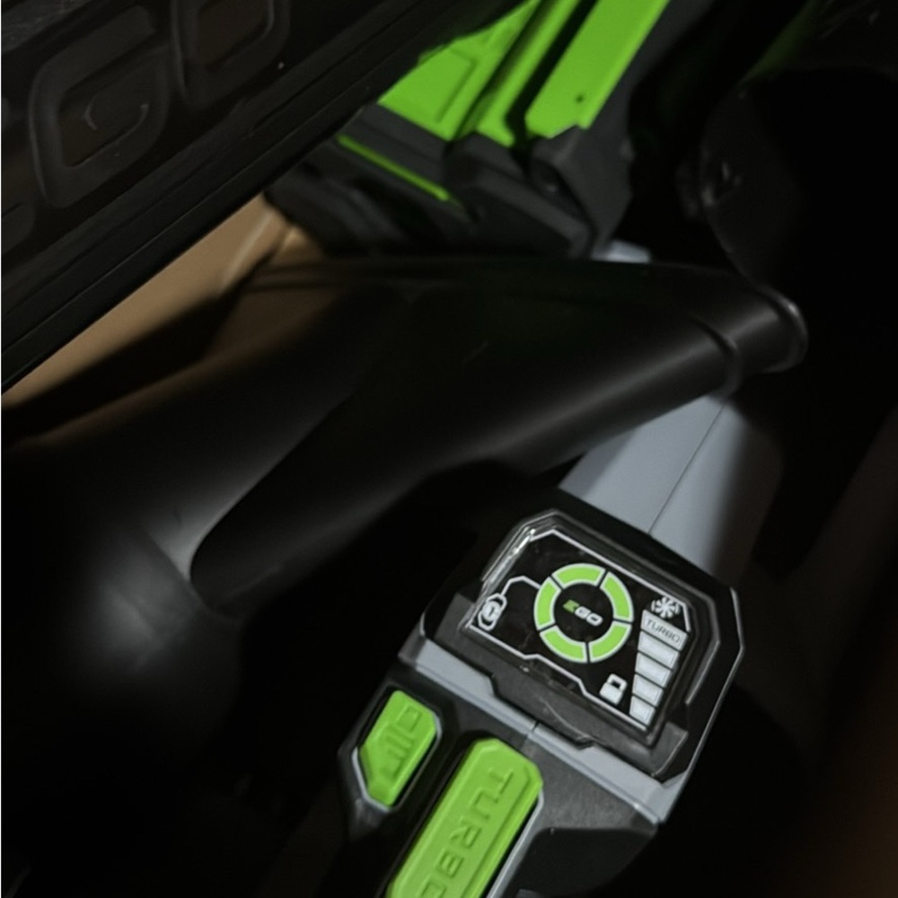 EGO Leaf Blower - Black and Green